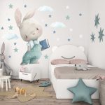 Könyves nyuszi csillagokkal, felhőkkel